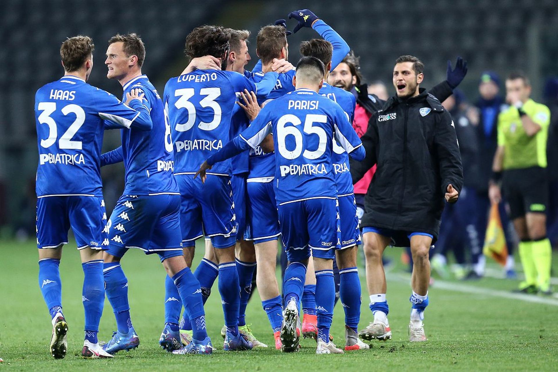 队的阵容问 队的阵容问