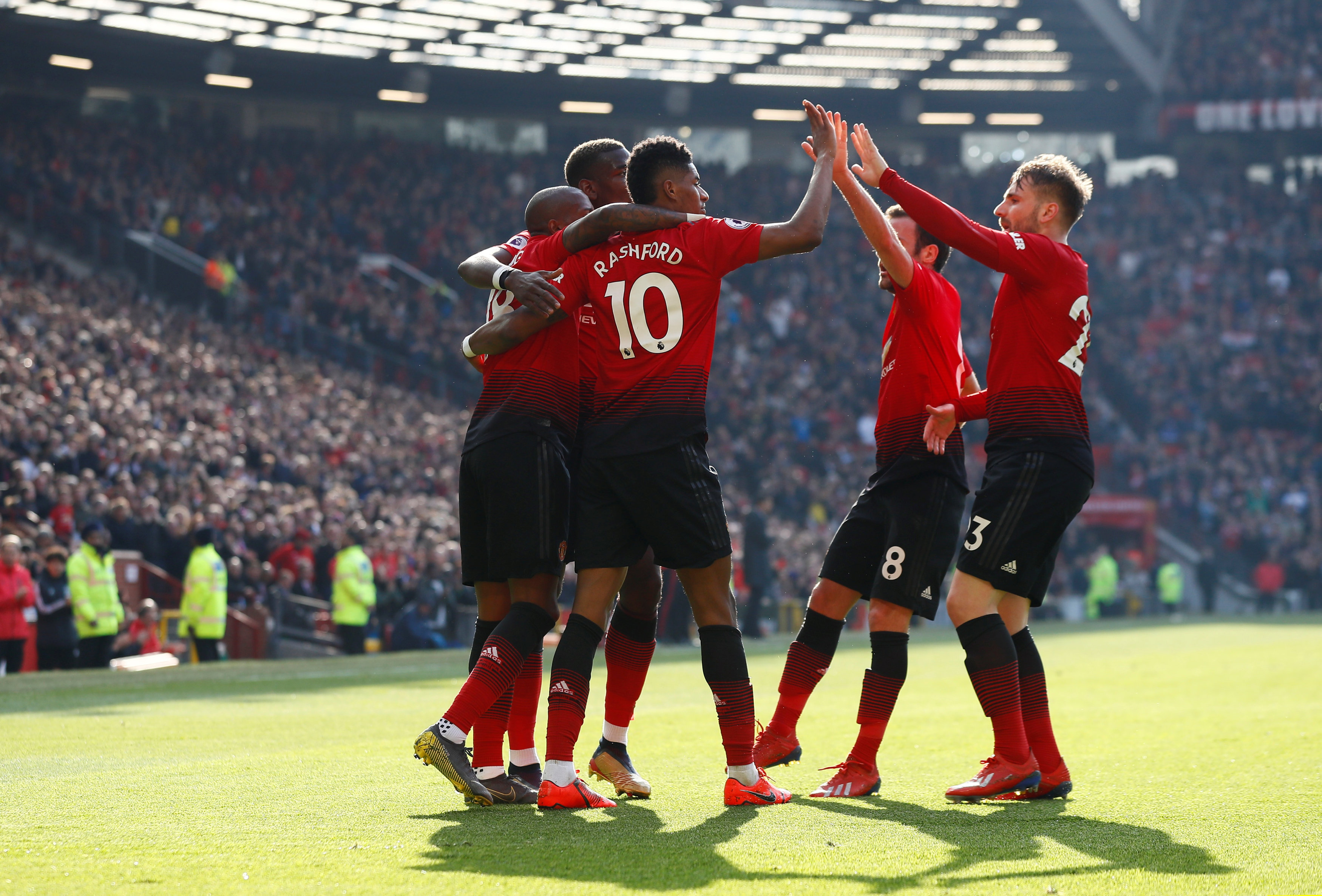 瓜迪奧拉手 瓜迪奧拉手